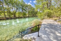 Frio Canyon Real Estate